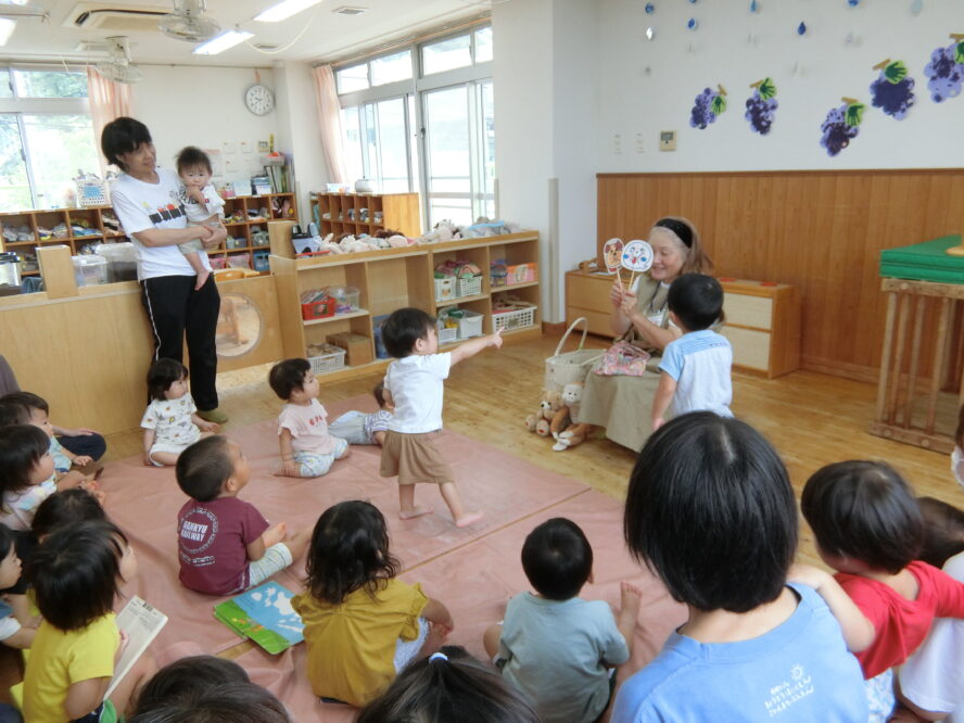 おはなしポムポムさんがあそびに来てくれたよ！！